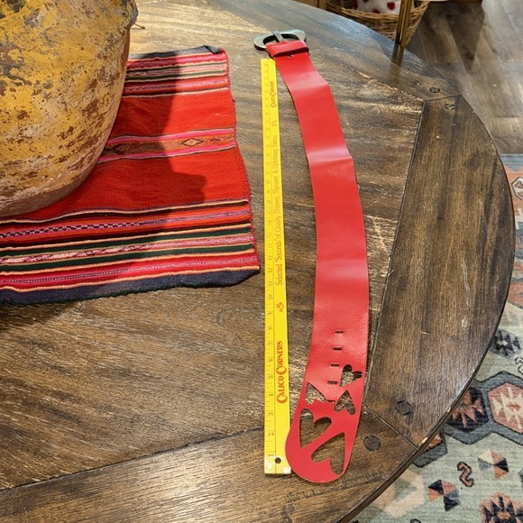 FRENCH VINTAGE Vibrant Red Leather Belt with Silver Oval Buckle - Picture 7 of 11